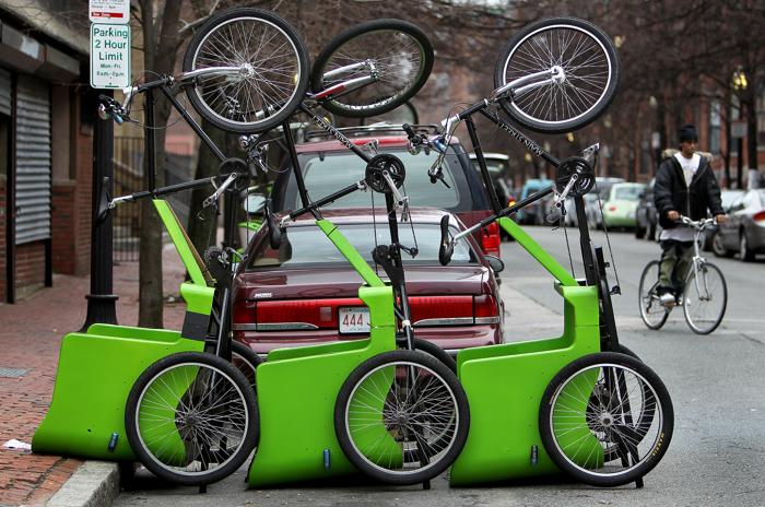Boston.com: "Boston Company Eyes Market Leader by Building Own Pedicabs"